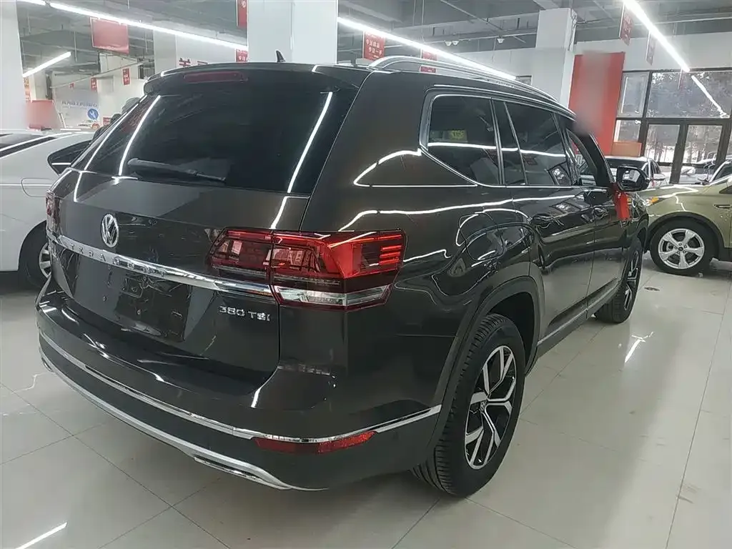 Volkswagen Teramont 2021 из CN, фото 2