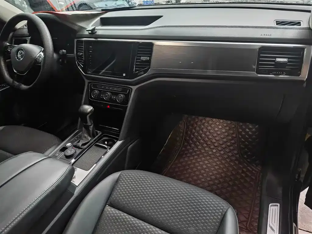 Volkswagen Teramont 2021 из CN, фото 9