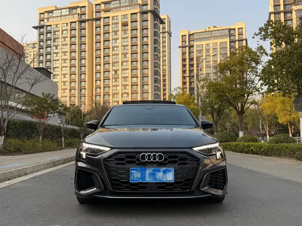 Audi A3 2023 из CN, фото 8