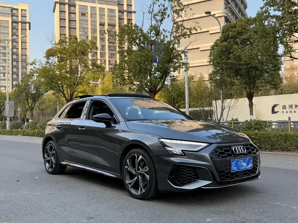 Audi A3 2023 из CN, фото 9