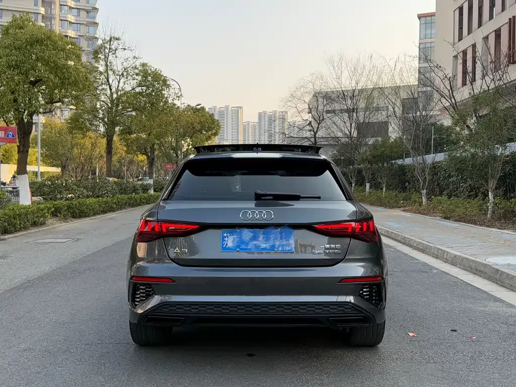 Audi A3 2023 из CN, фото 6