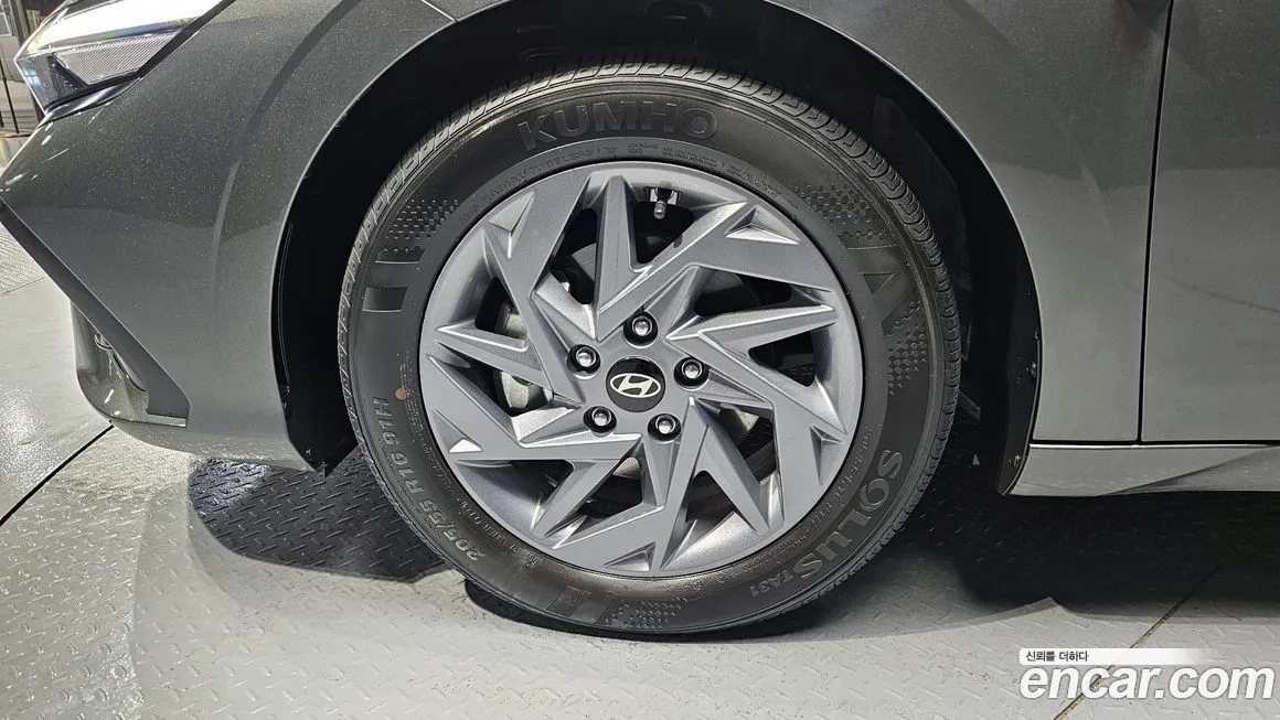 Hyundai AVANTE — фото 8