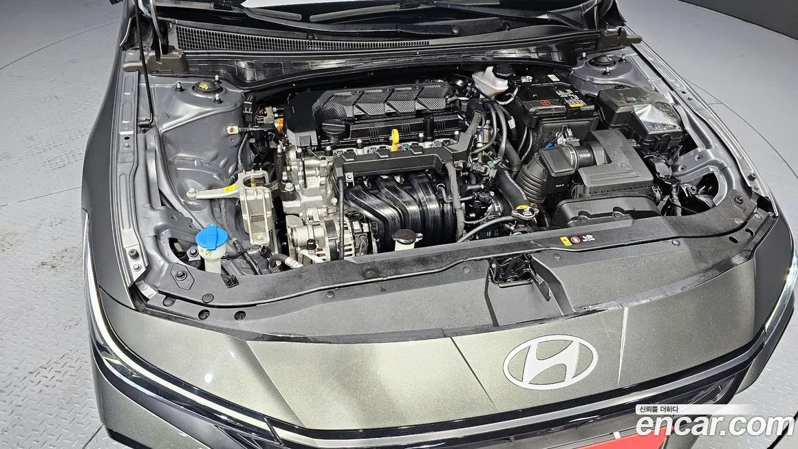 Hyundai AVANTE — фото 10