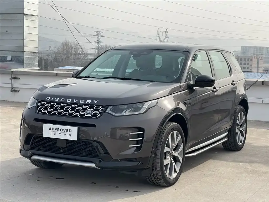 Land Rover Discovery Sport — фото 1