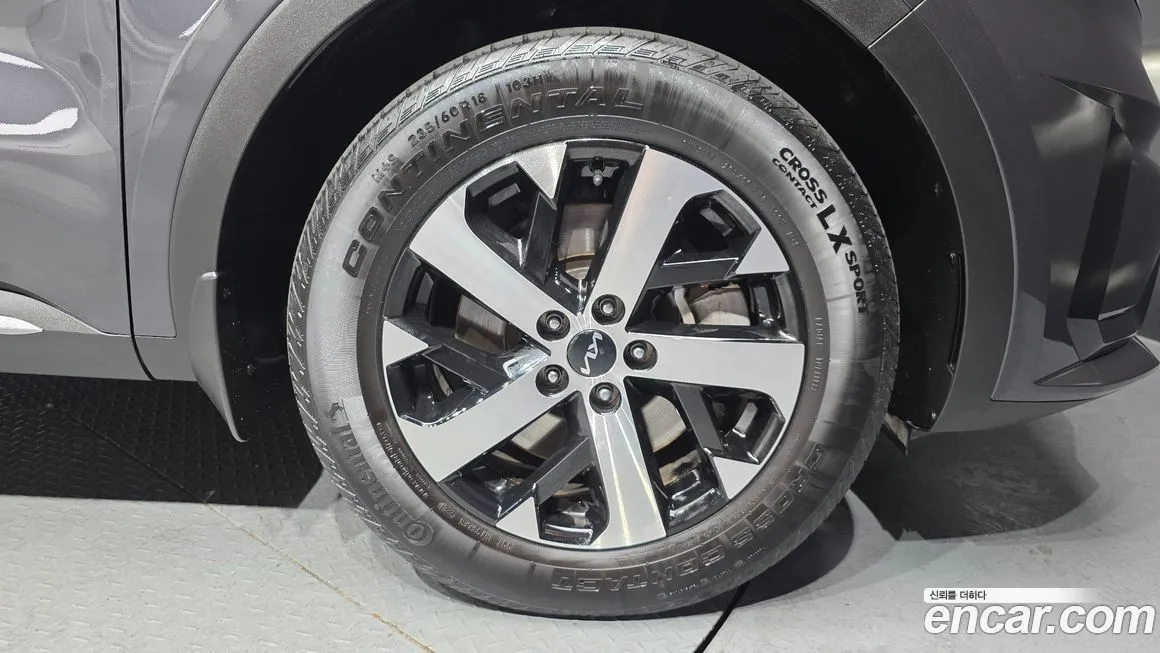 Kia Sorento — фото 5
