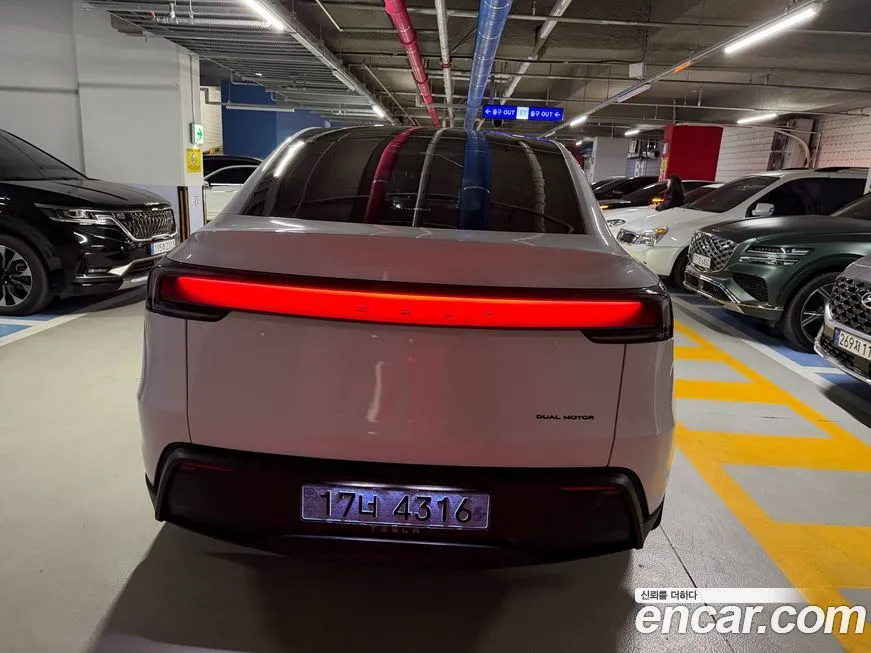 Tesla Model Y 2025 из KR, фото 8