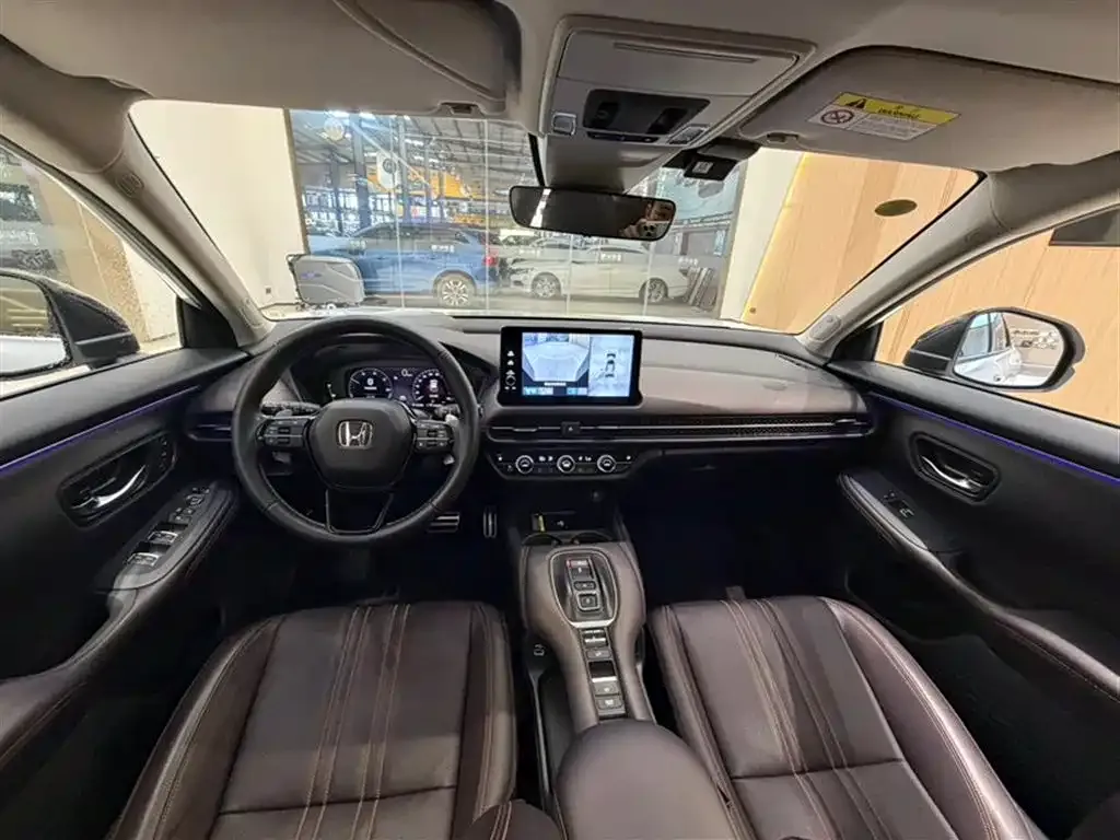 Honda ZR-V 2023 из CN, фото 4