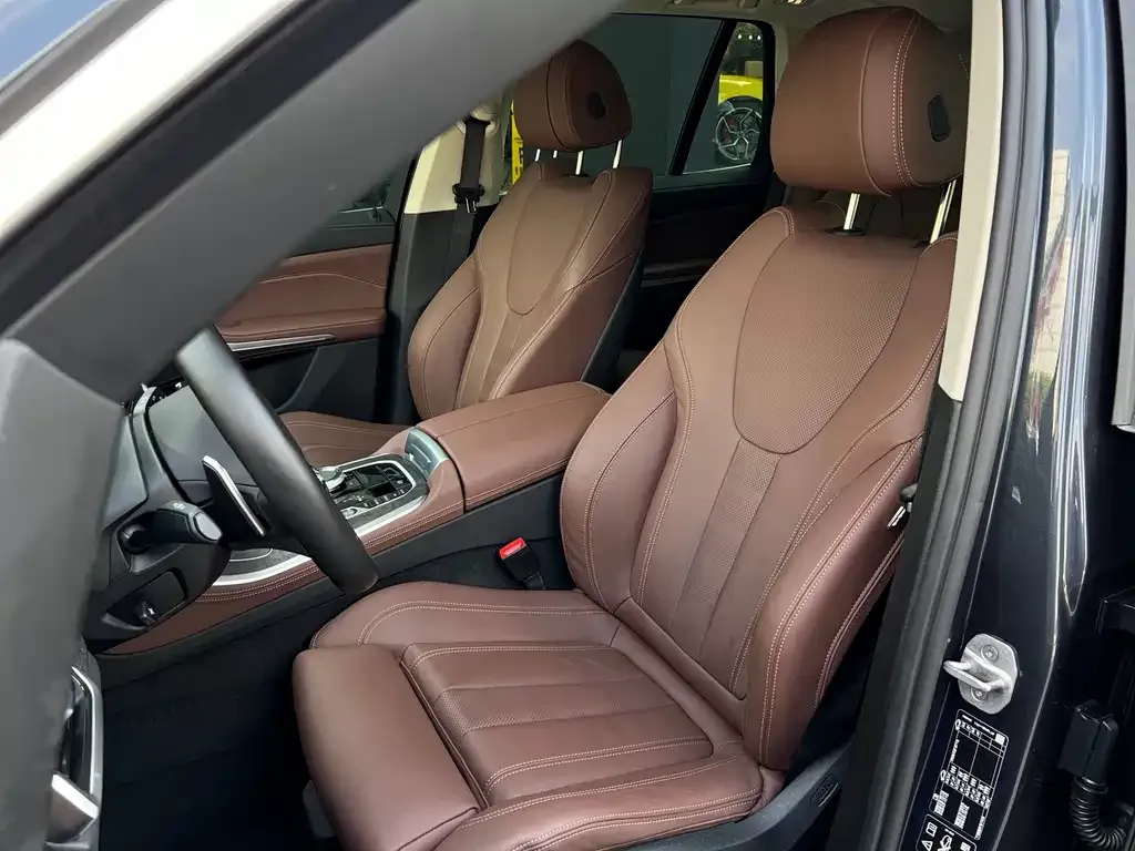 BMW X5 (Import) — фото 10