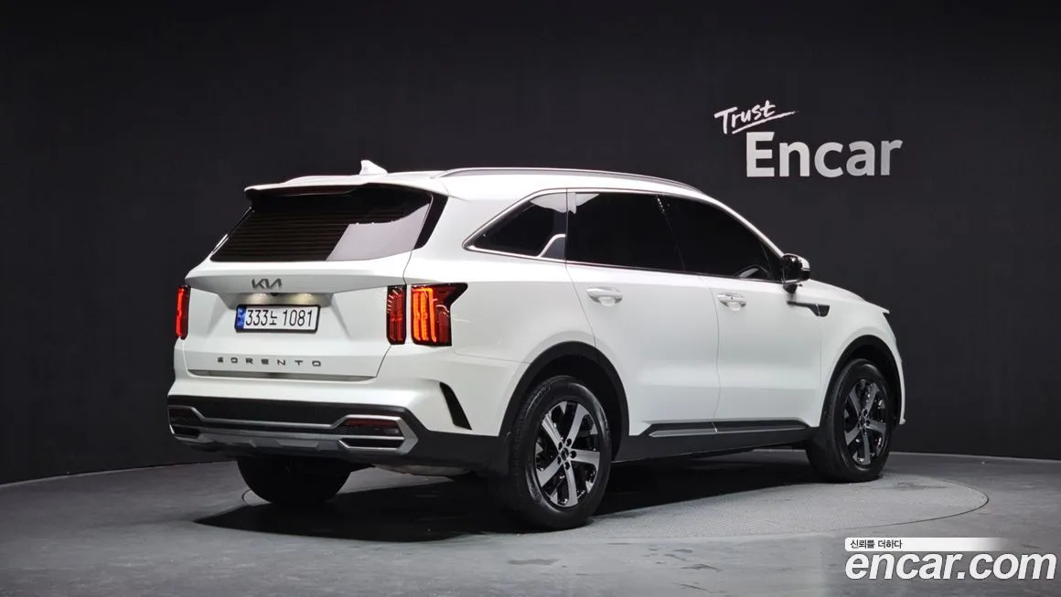 Kia Sorento — фото 3