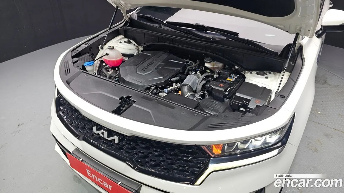 Kia Sorento — фото 9