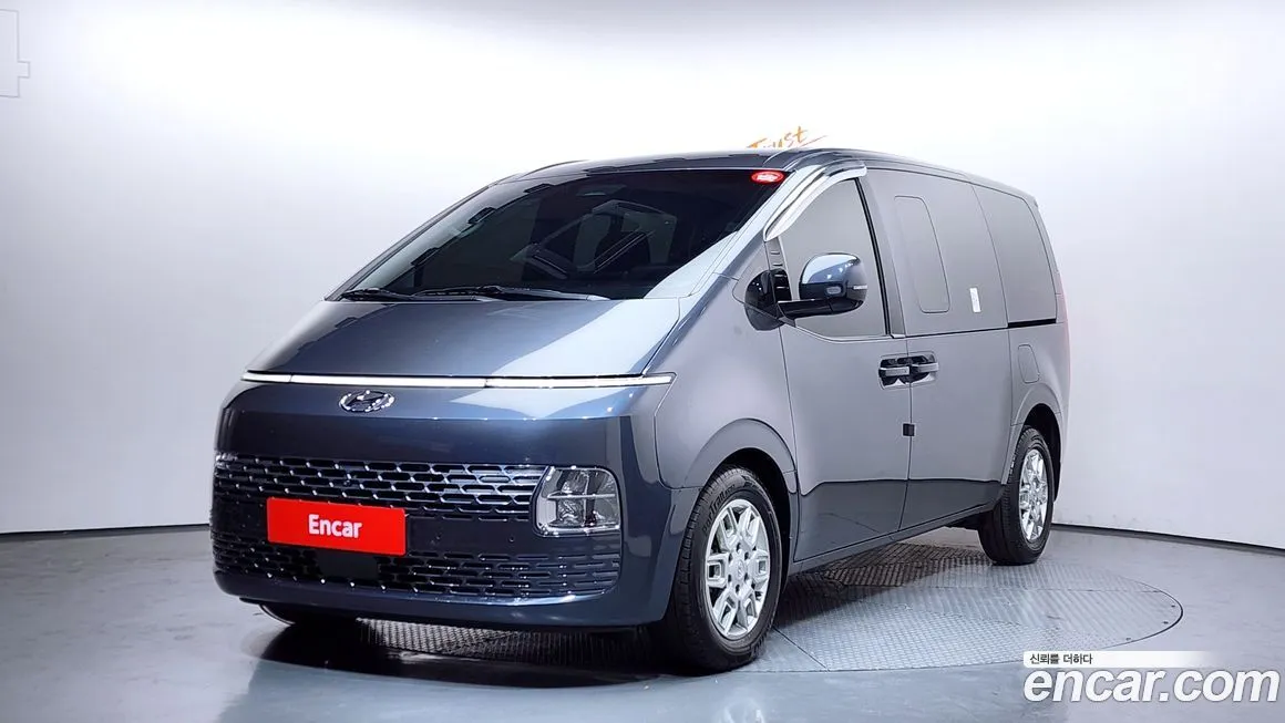Hyundai Staria 2024 из KR, фото 1