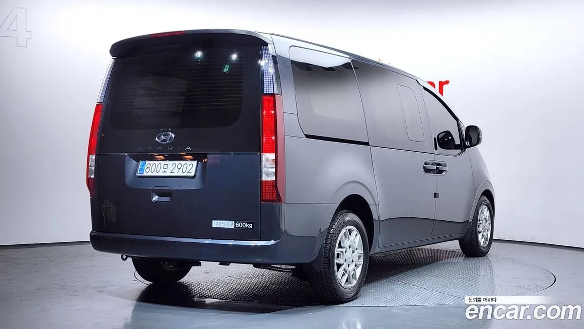 Hyundai Staria 2024 из KR, фото 3