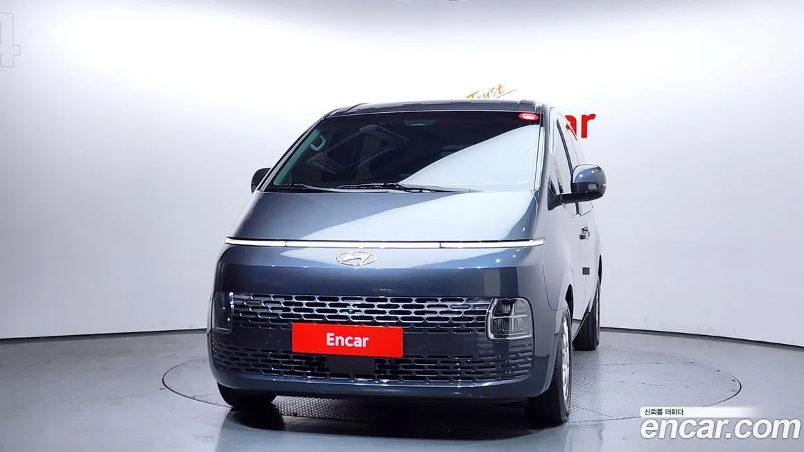 Hyundai Staria 2024 из KR, фото 2