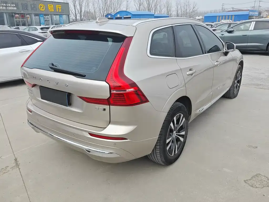 Volvo XC60 2024 из CN, фото 7