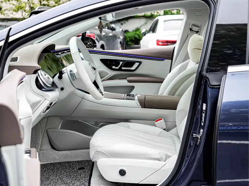 Mercedes-Benz EQS 2024 из CN, фото 2