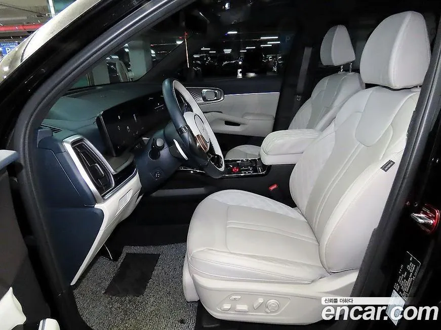 Kia Sorento — фото 10