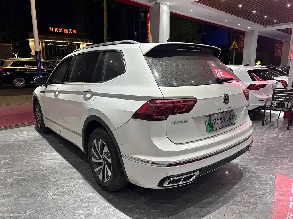 Volkswagen Tiguan L New Energy — фото 8