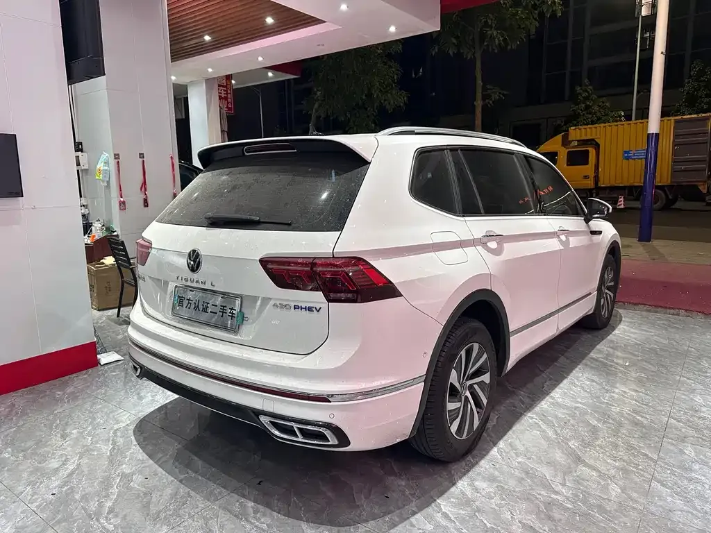 Volkswagen Tiguan L New Energy — фото 9