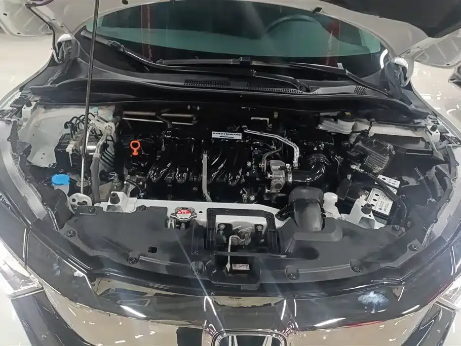 Honda Vezel 2021 из CN, фото 10