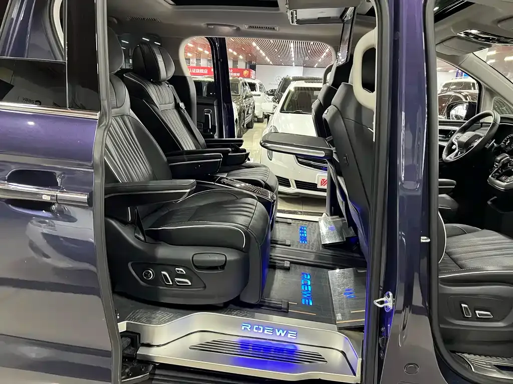 Roewe iMAX8 2022 из CN, фото 8