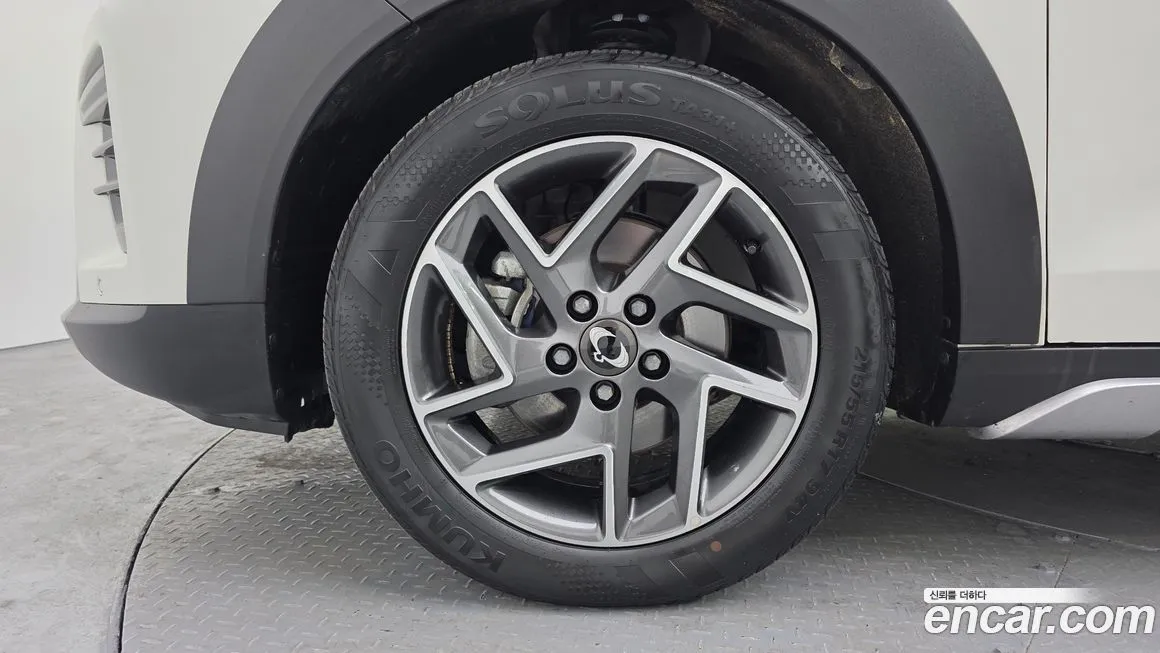 KG Mobility (Ssangyong) TIBOLI 2024 из KR, фото 6