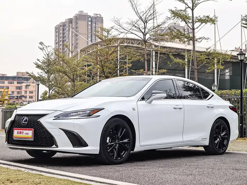 Lexus ES 2021 из CN, фото 1