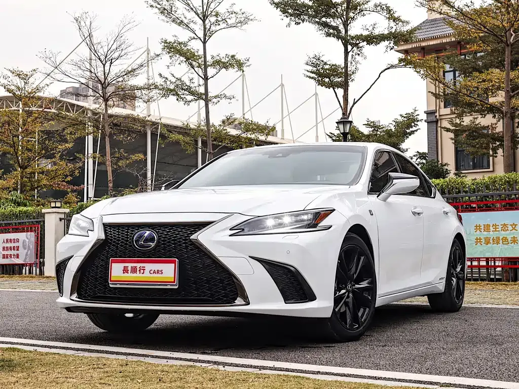 Lexus ES 2021 из CN, фото 8