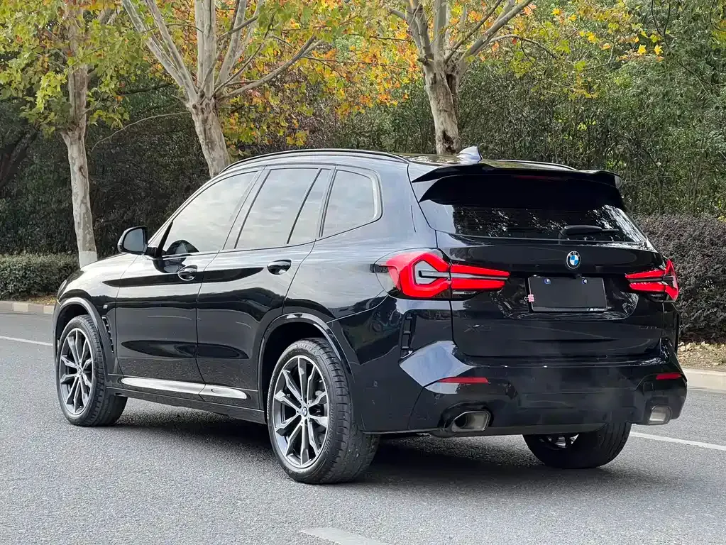 BMW X3 — фото 9