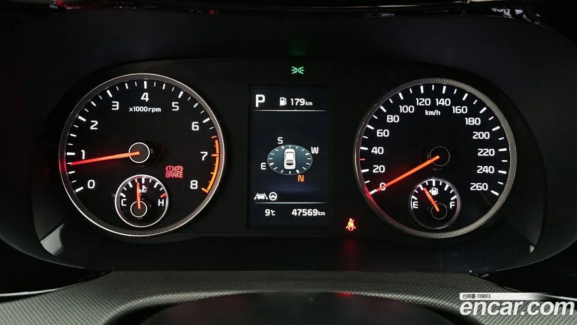 Kia K5 — фото 10