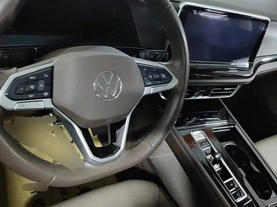 Volkswagen Viloran 2023 из CN, фото 8
