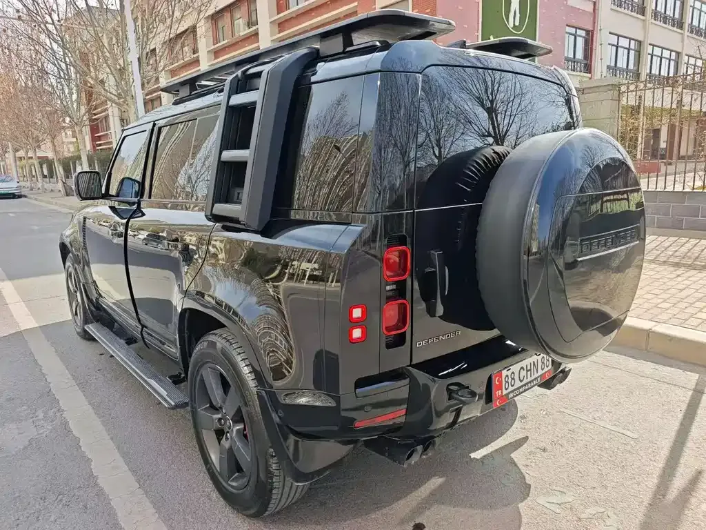 Land Rover Defender — фото 3