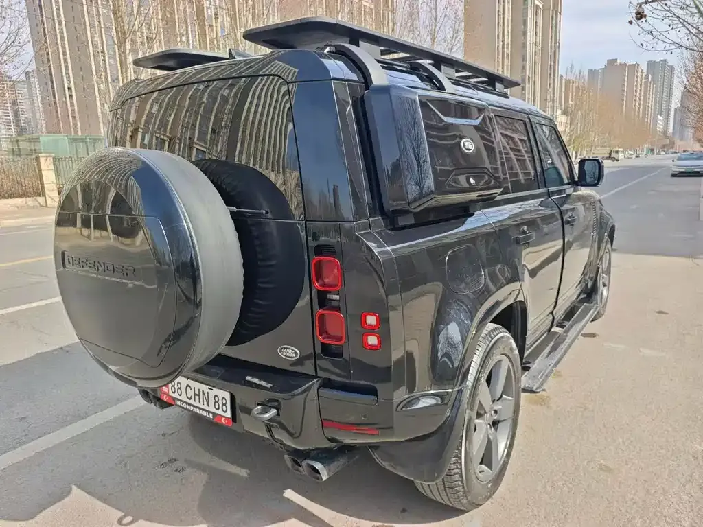 Land Rover Defender — фото 8