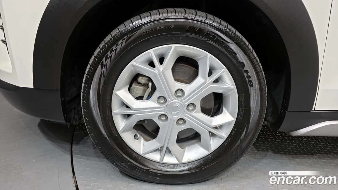 KG Mobility (Ssangyong) TIBOLI 2024 из KR, фото 7