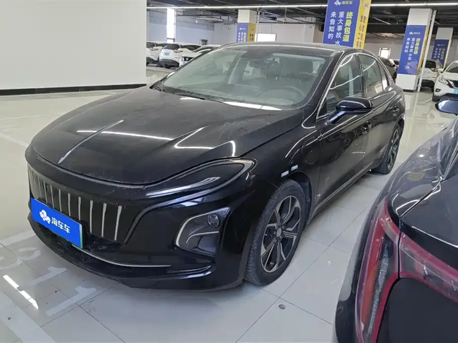 Hongqi E-QM5 2023 из CN, фото 1