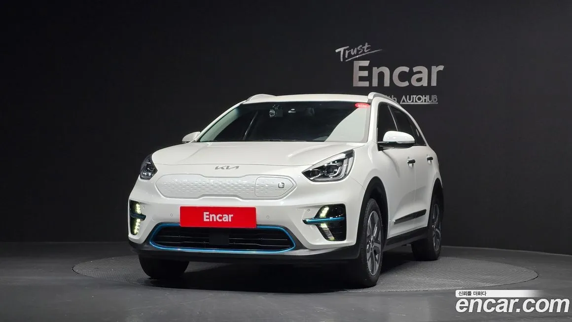 Kia Niro — фото 10