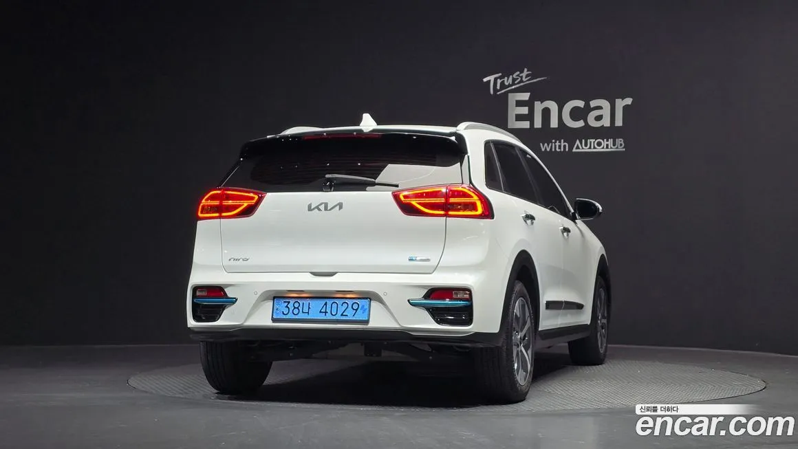 Kia Niro — фото 4