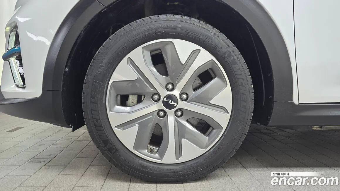 Kia Niro — фото 3