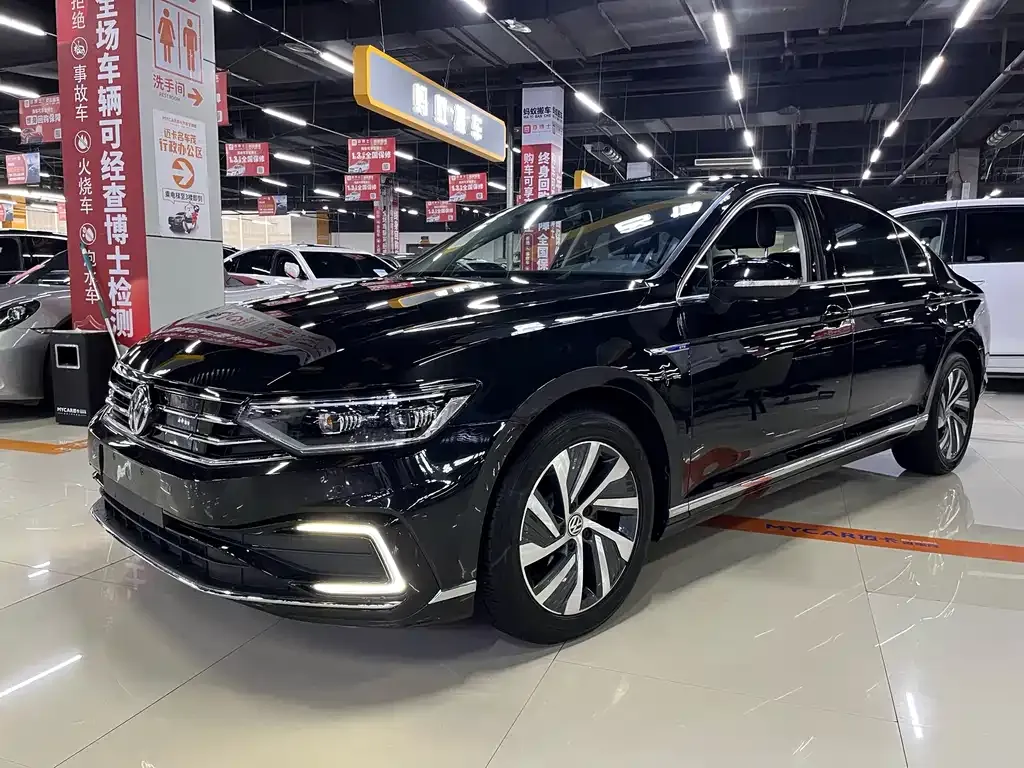 Volkswagen Magotan GTE PHEV 2021 из CN, фото 8
