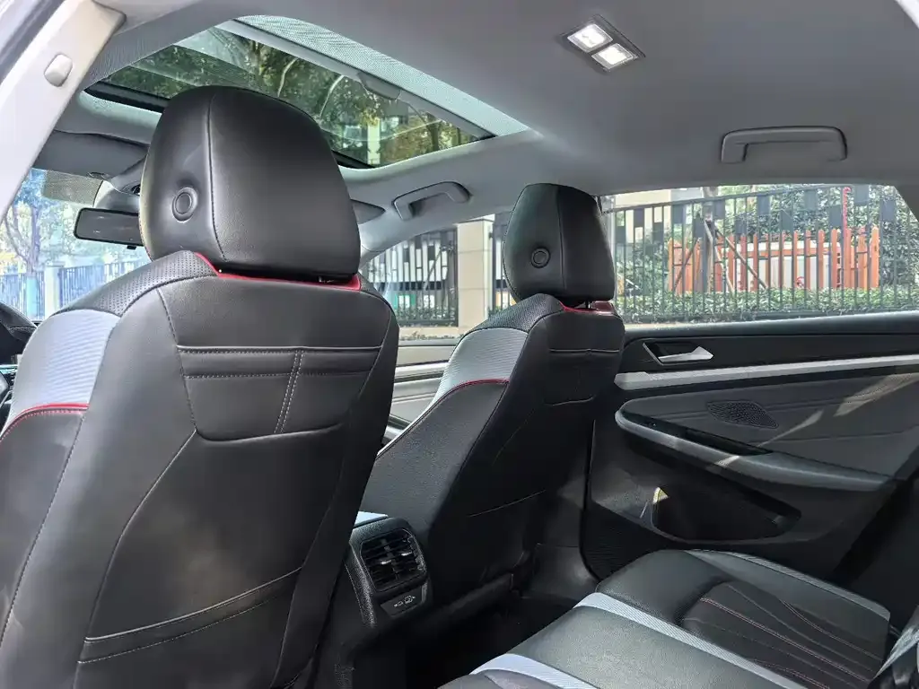 Volkswagen Lamando 2024 из CN, фото 2