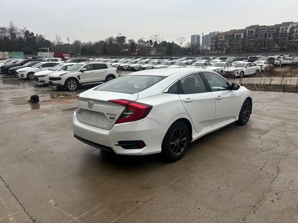 Honda Civic 2021 из CN, фото 7