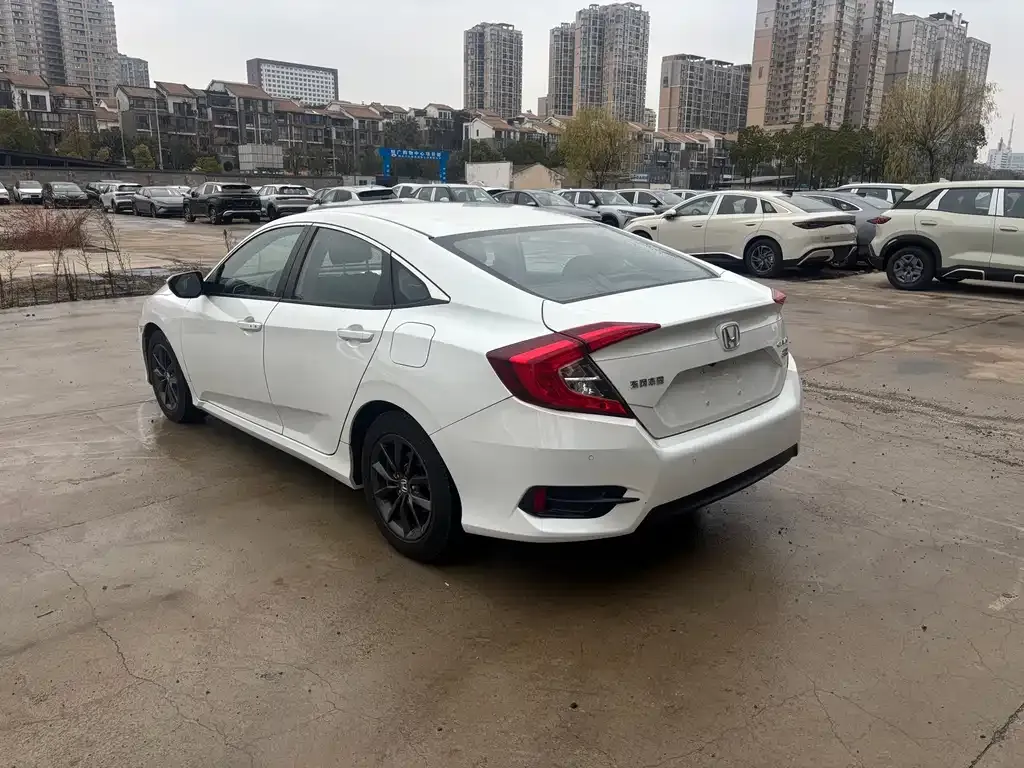 Honda Civic 2021 из CN, фото 5