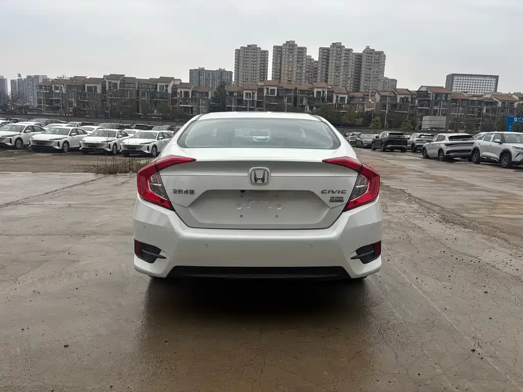 Honda Civic 2021 из CN, фото 9