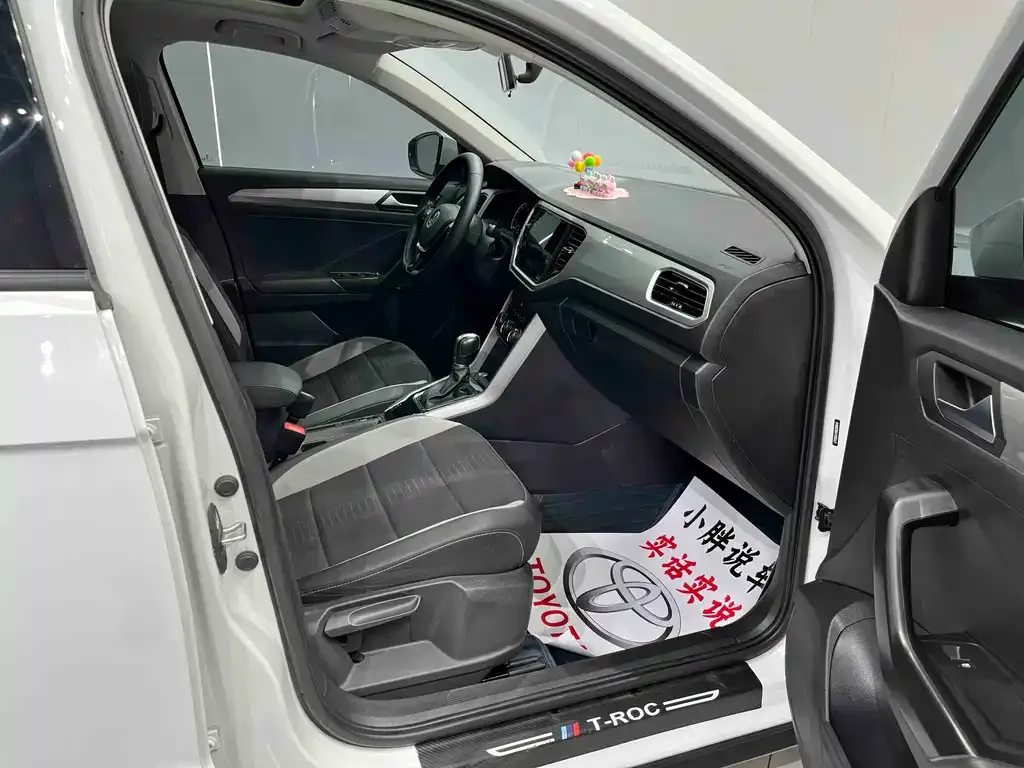 Volkswagen T-Roc 2022 из CN, фото 7