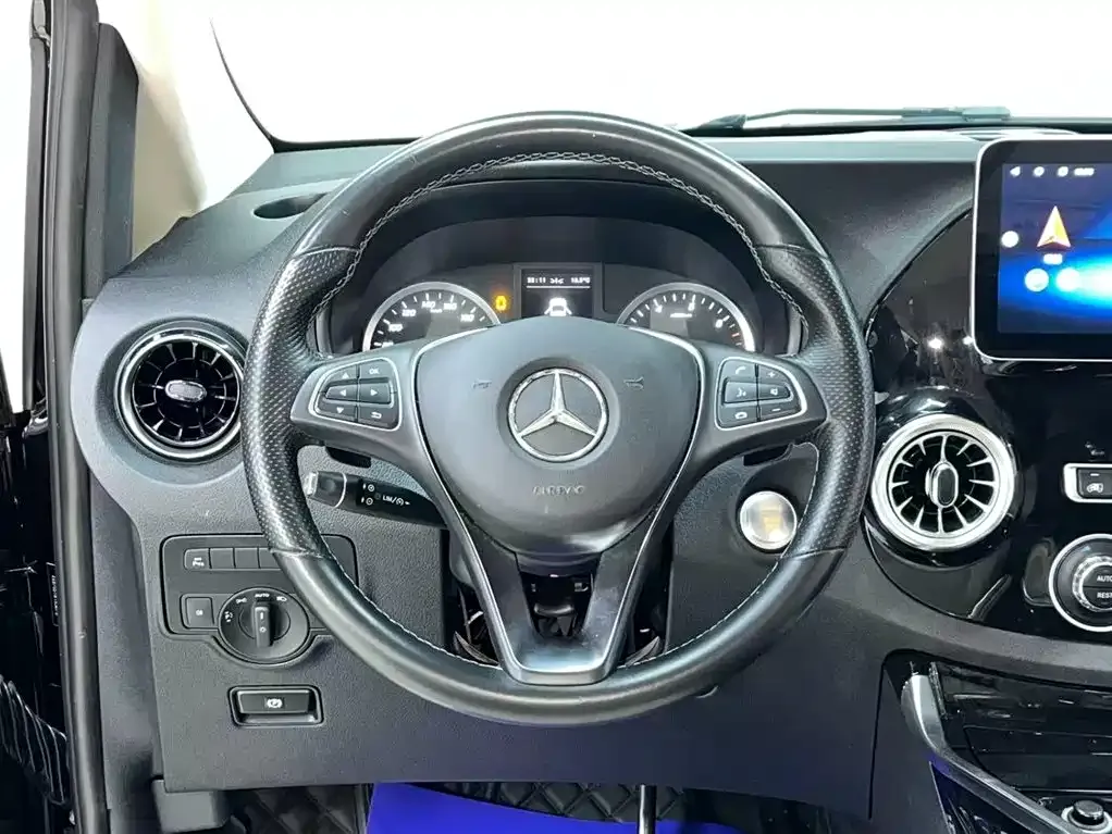 Mercedes-Benz Vito 2023 из CN, фото 3