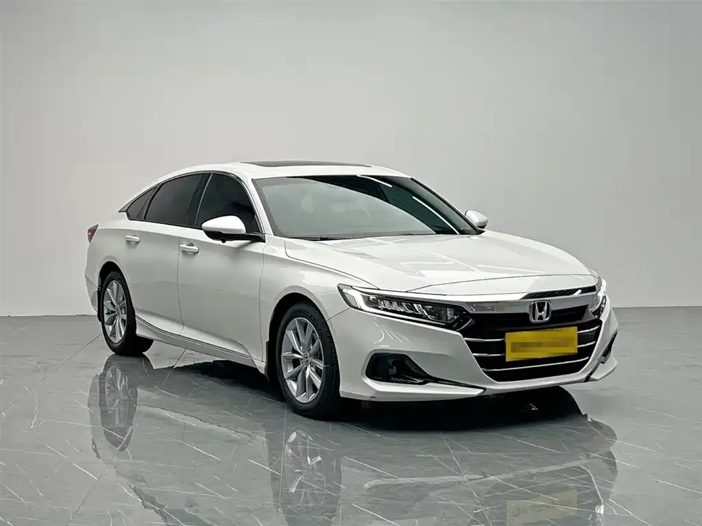 Honda Accord — фото 7