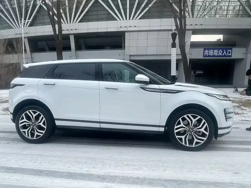 Land Rover Evoque — фото 5