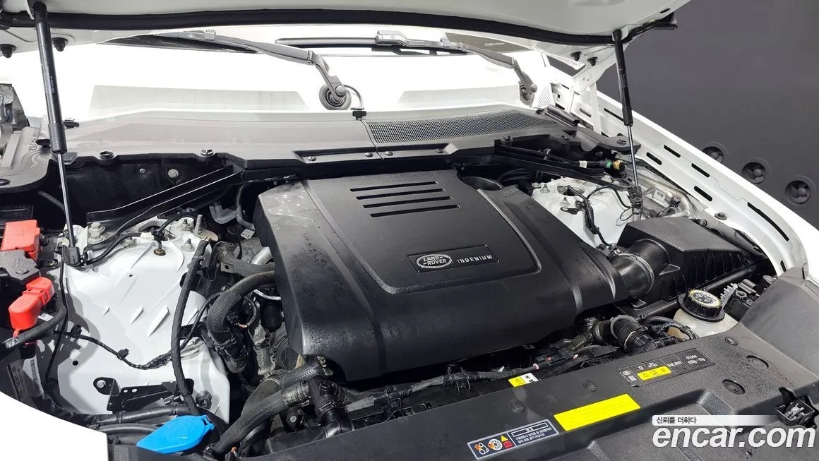 Land Rover Defender 2024 из KR, фото 10