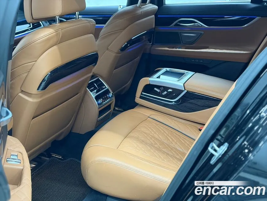 BMW 7-Series 2021 из KR, фото 9