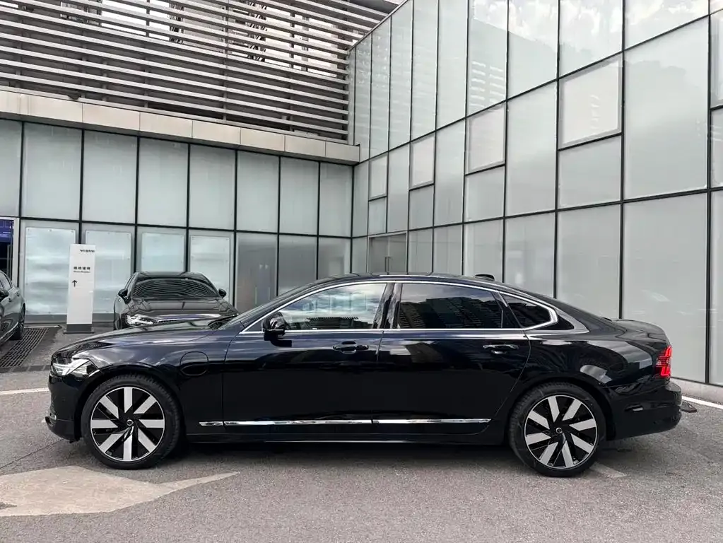 Volvo S90 PHEV — фото 3
