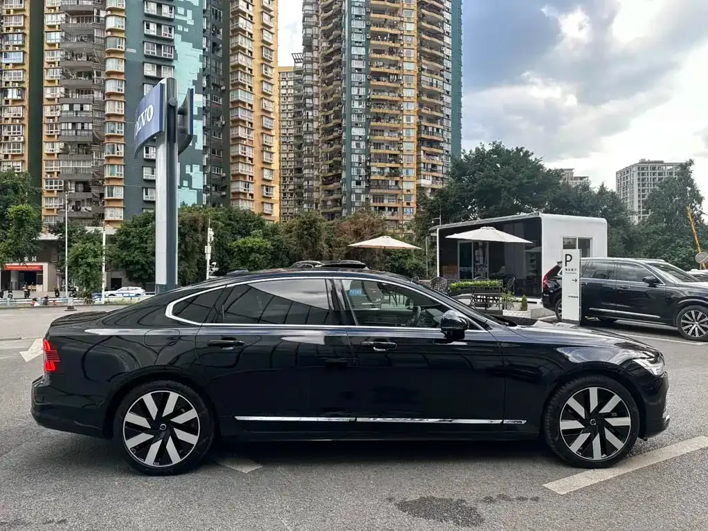 Volvo S90 PHEV — фото 8